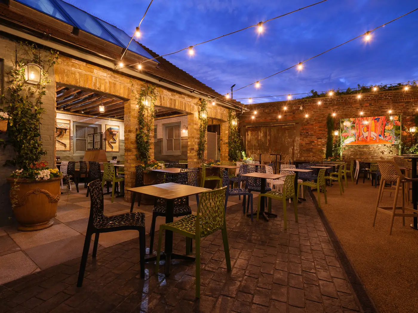 beer garden, courtyard garden, pub garden, garden design, pub design